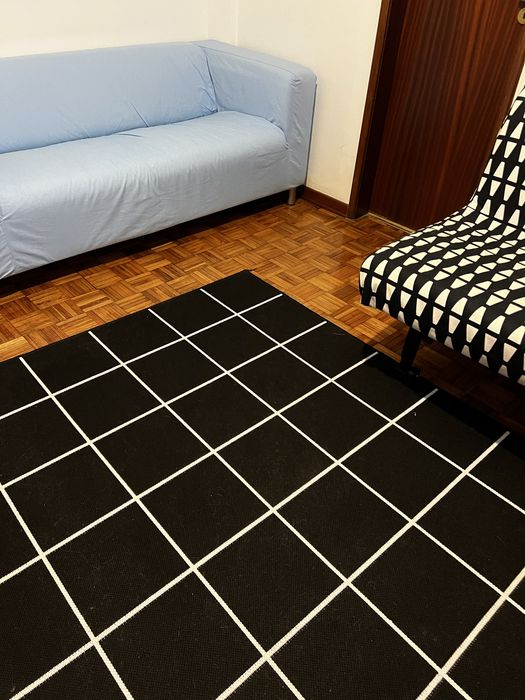 SVALLERUP tapete 200x200cms preto e branco
