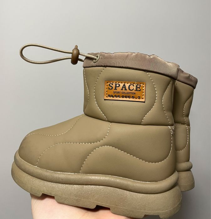 Зимові чобітки взуття space