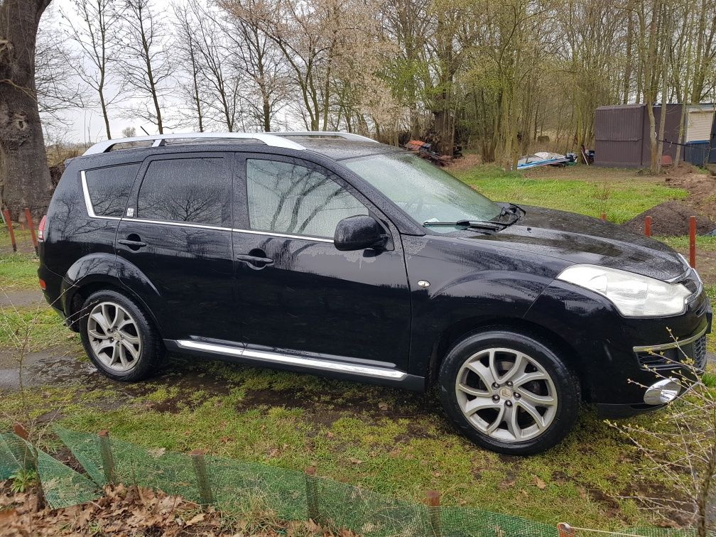 Citroen C-Crosser 2,2 HDI Exclusive