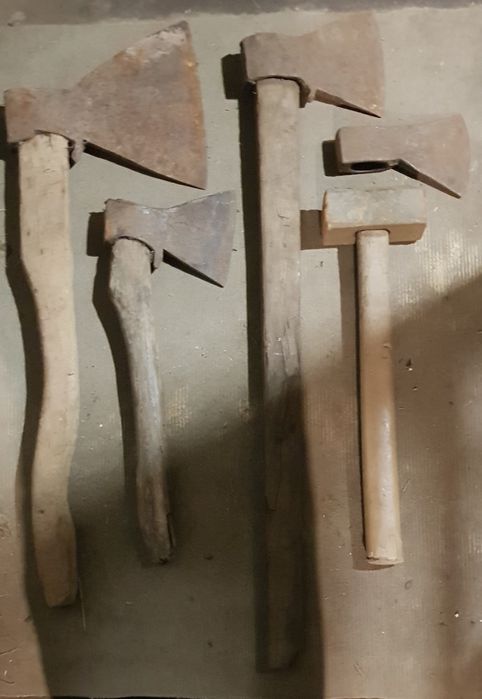 Продам Топоры хозинвентарь