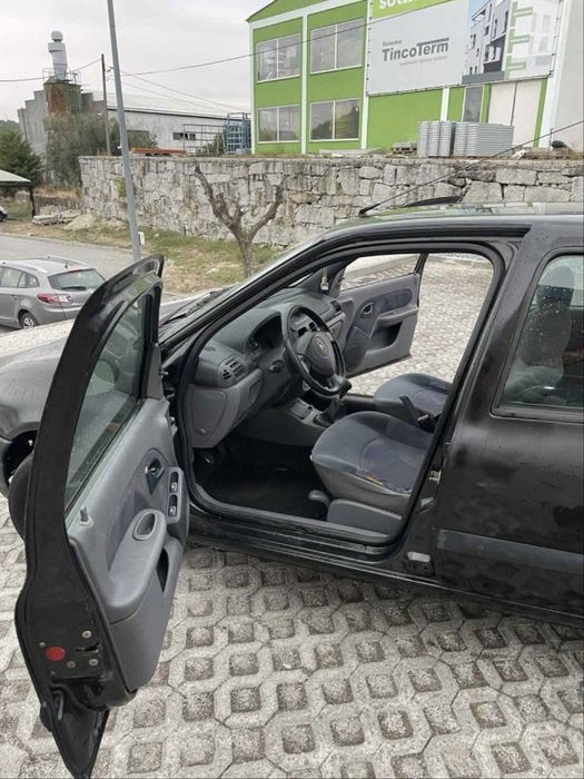 Clio 1.2 gasolina