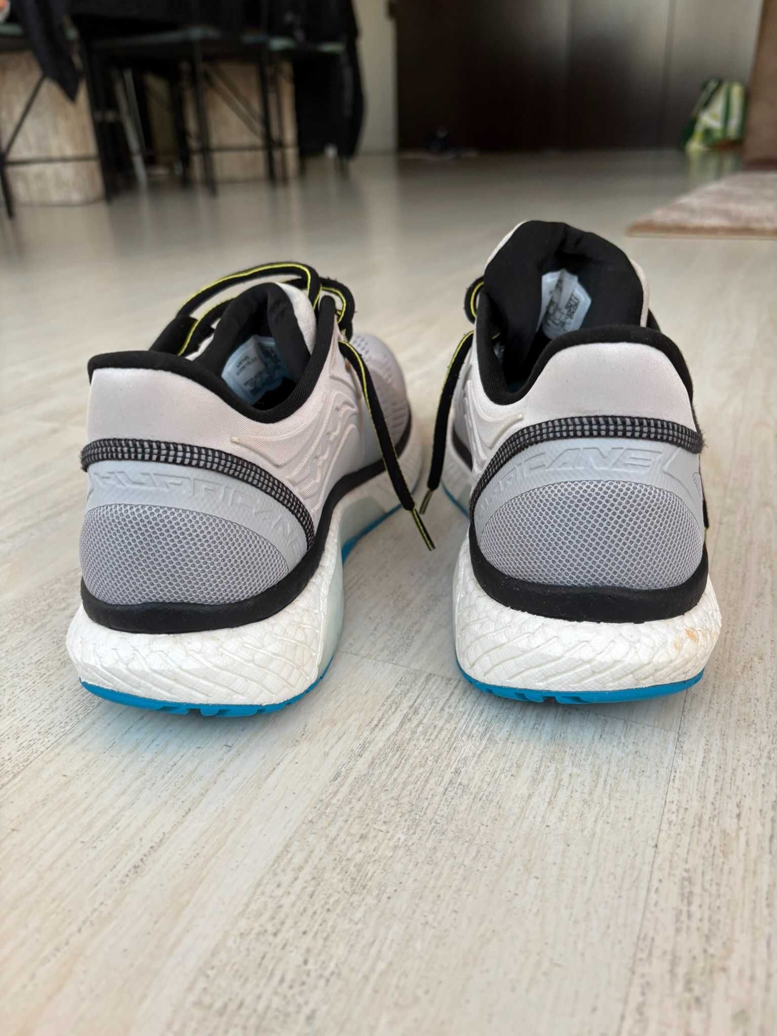 Saucony Men's Hurricane 23