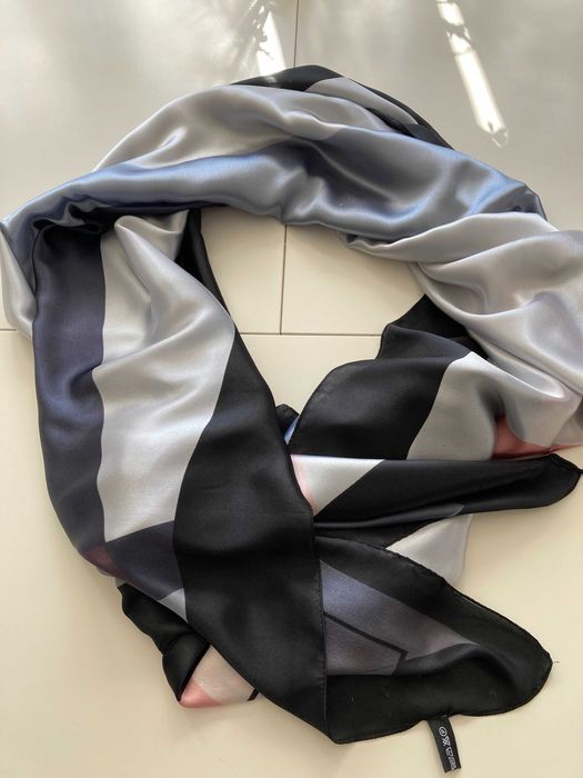 Piękny jedwabny duży szal - 90x180cm - geometryczne wzory