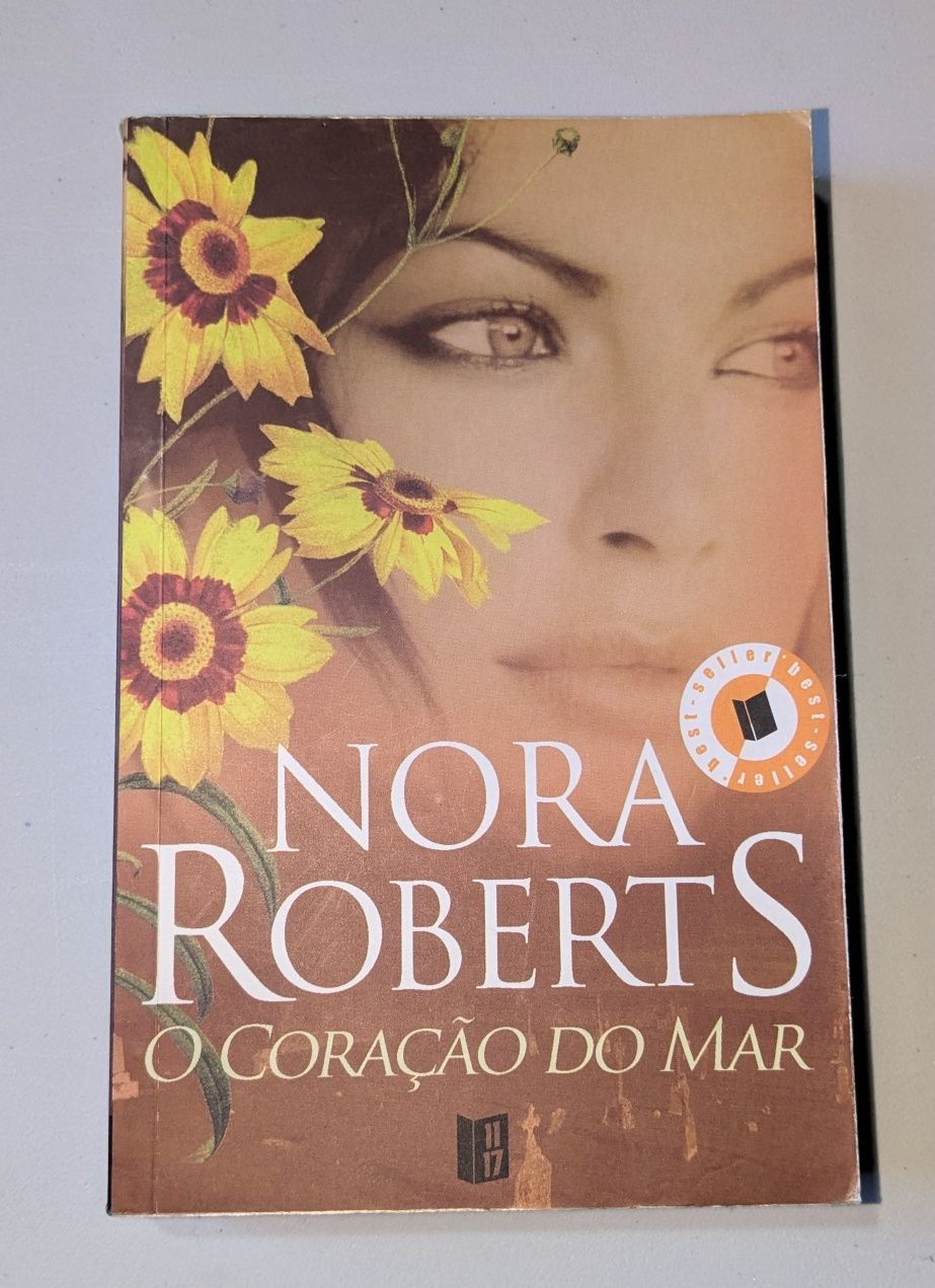 Livros de Nora Roberts/J.D. Robb/ Nicholas Sparks