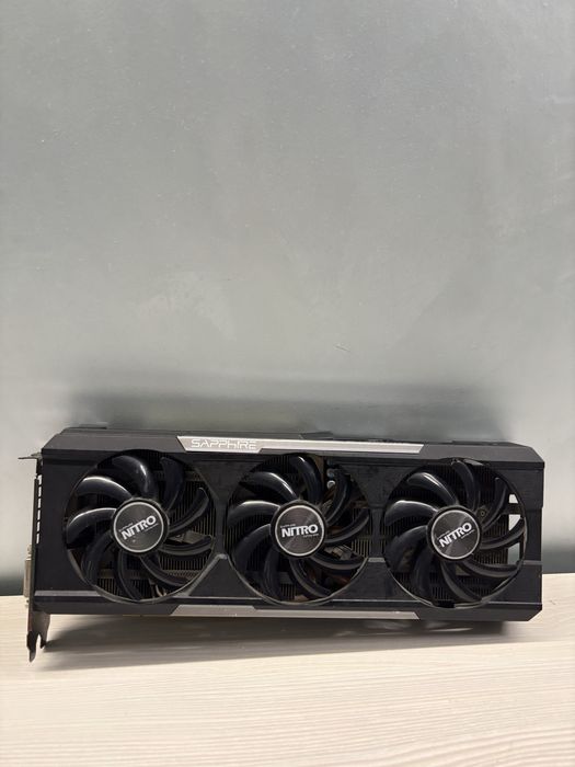 Відеокарта Sapphire Nitro R9 390X