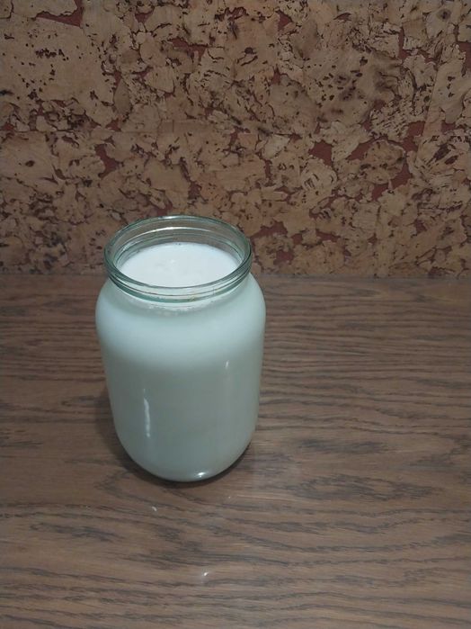 Масло з горіхово - вершковим смаком, виготовлене з козячого молока