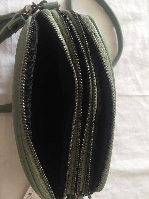 Італійська шкіряна сумка кросбоді колір хакі оливка нова