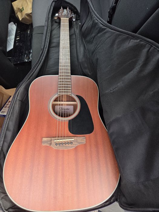 Sprzedam nową gitare