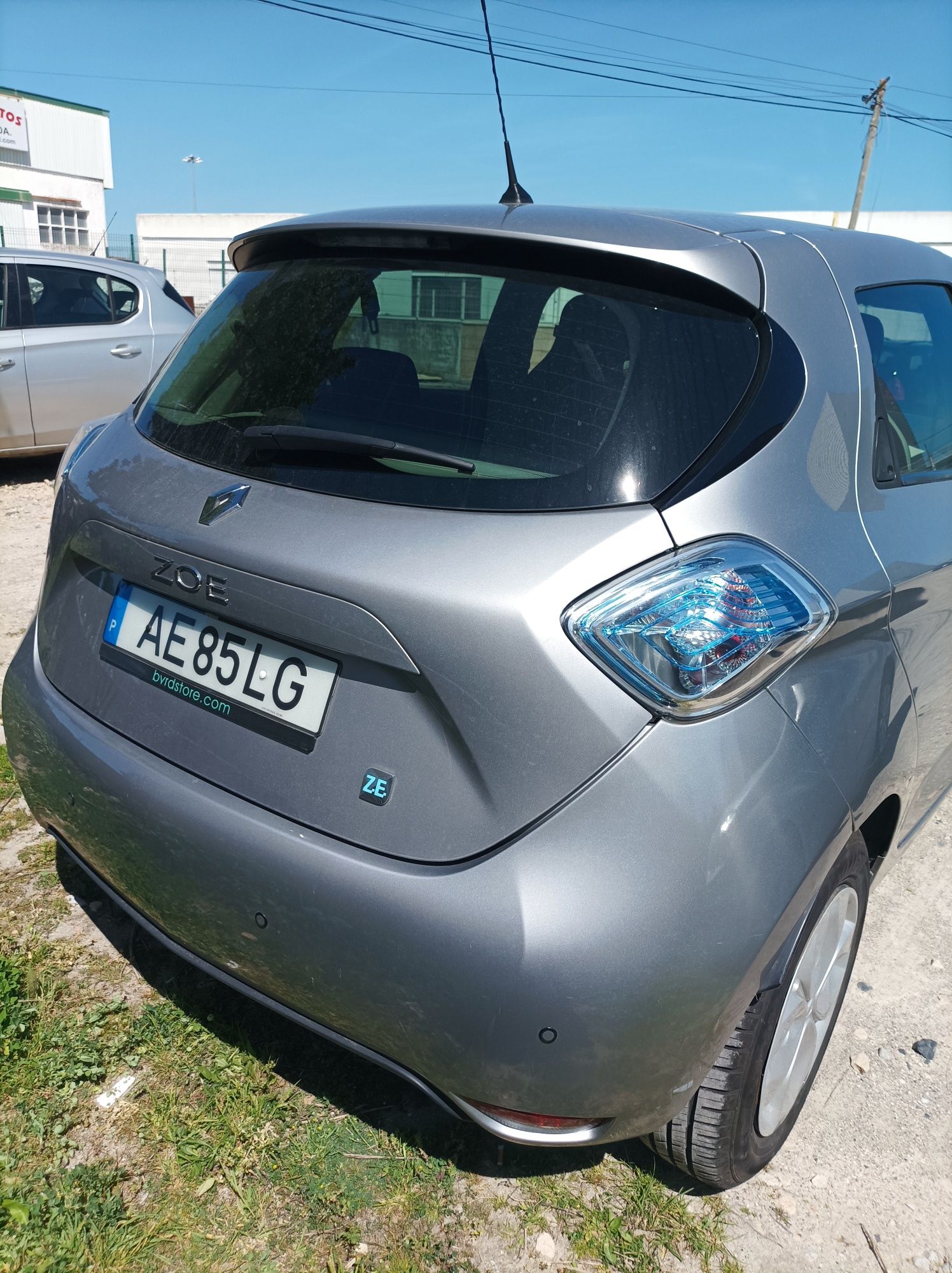 Renault zoe 22 kWh 2016 bateria própria ( com comprovativo RCI bank)