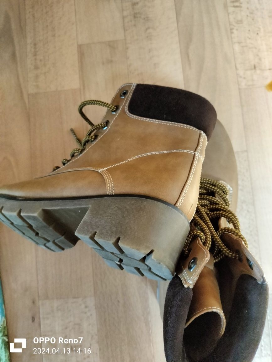 Botins cor camel