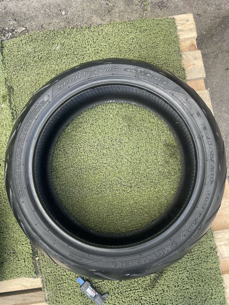 190 55 17 мото шини Pirelli та Metzeler