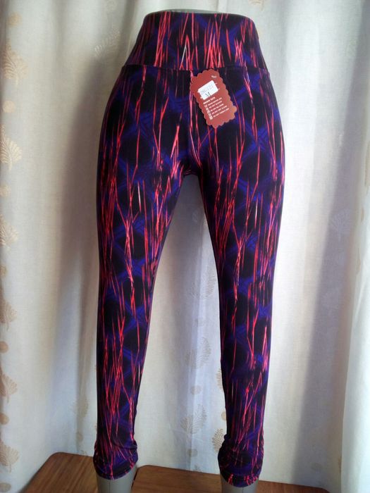 Leggings desporto * Tamanhos - M ; L ; XL ; XXL * Artigo Novo