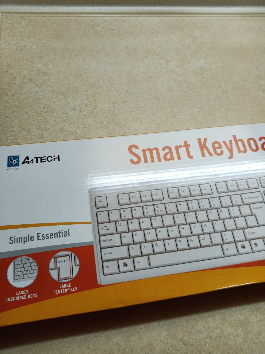 Нова Клавіатура А 4-Tech  KM-720 White, Rus, ergonomic