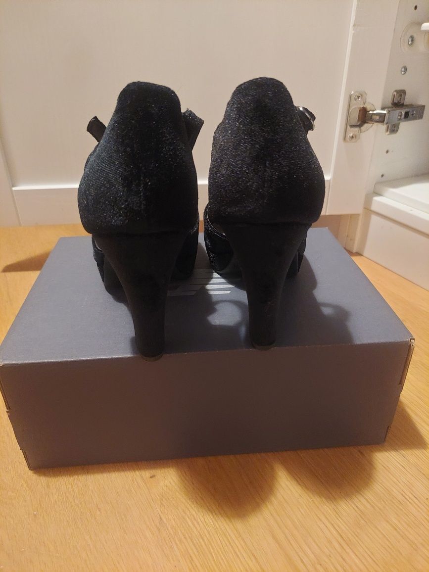 Nowe buty damskie Graceland