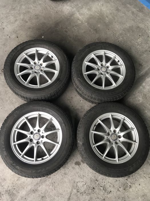 Диски , шини Mersedes 235/60 R17
