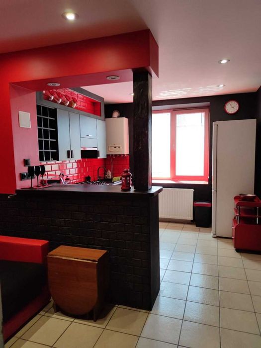 1-кімнатна квартира, вул. Хмельницького