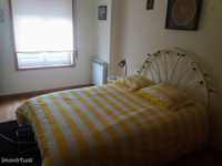 42352 - Quarto com cama de casal em apartamento com 3 quartos