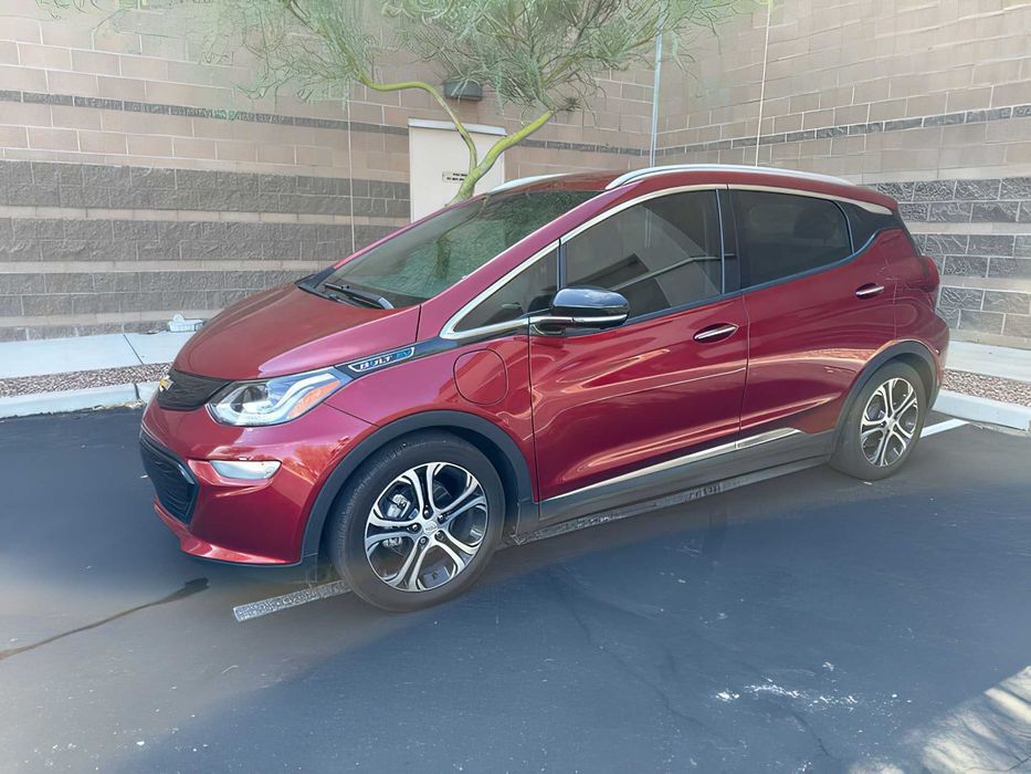 Chevrolet Bolt EV      2020