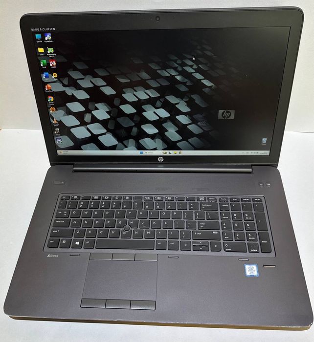 Ноутбук HP Zbook 17 G4/i7-7820HQ/64GB/1TB SSD/nVidia P5000, 16GB/FHD
