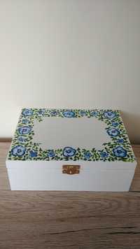 Drewniane ręcznie malowane pudełko szkatułka herbaciarka