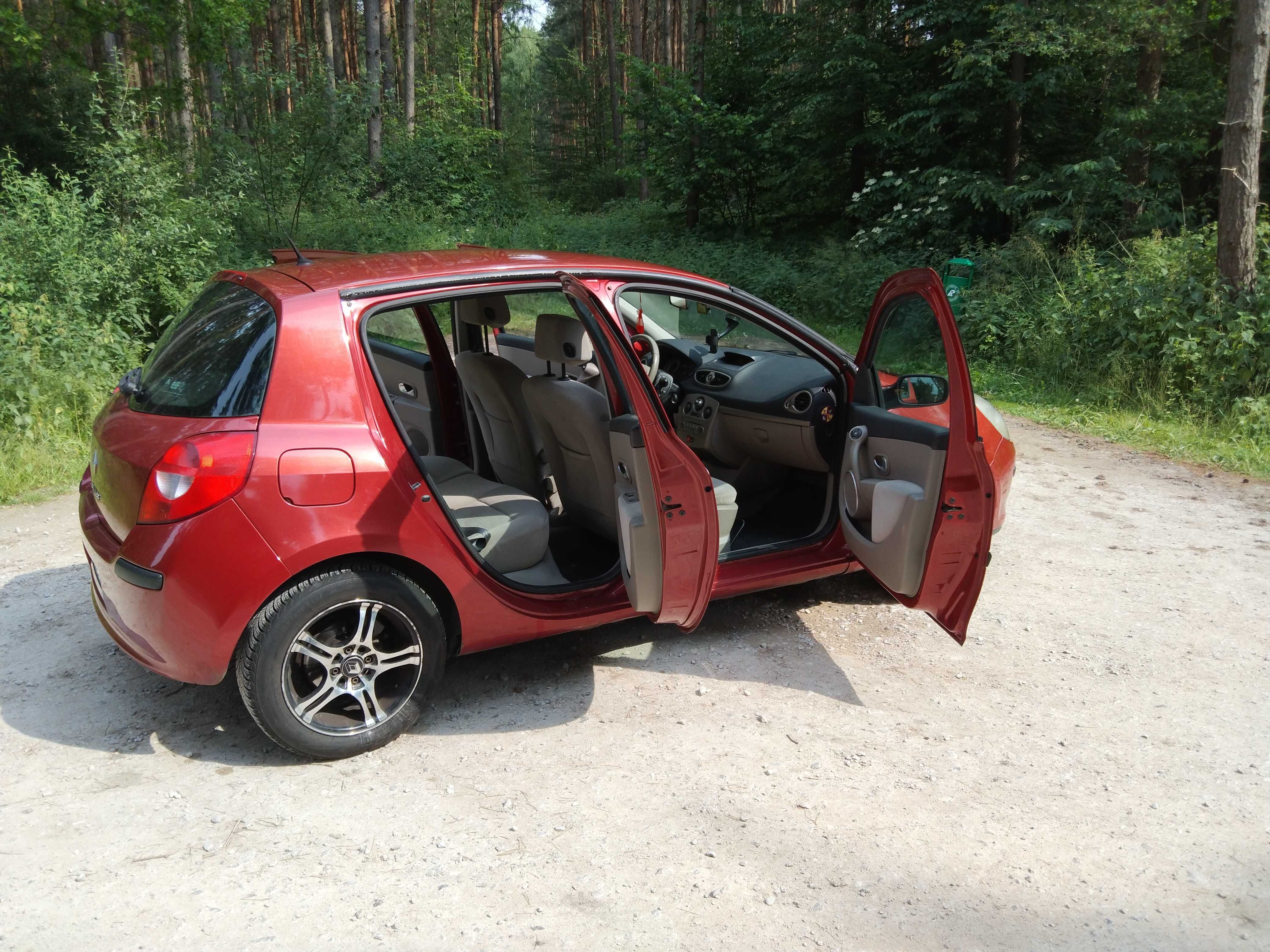 Renault Clio 3 6 biegów