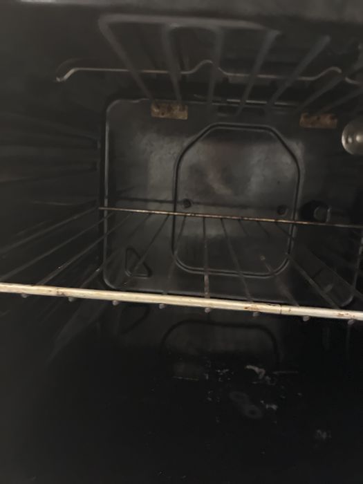 Forno indesit funciona