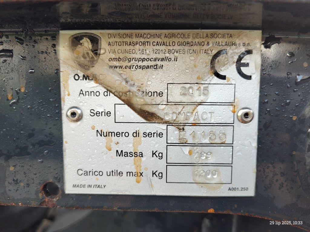 Rozsiewacz nawozów POM Compact 600 l 15 metrów
