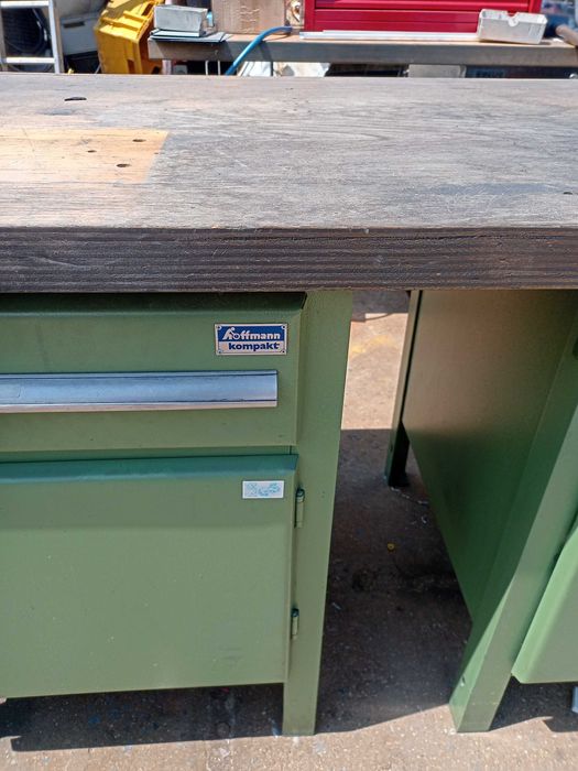 Stół garażowy, warsztatowy, roboczy Garant z imadłem masywny