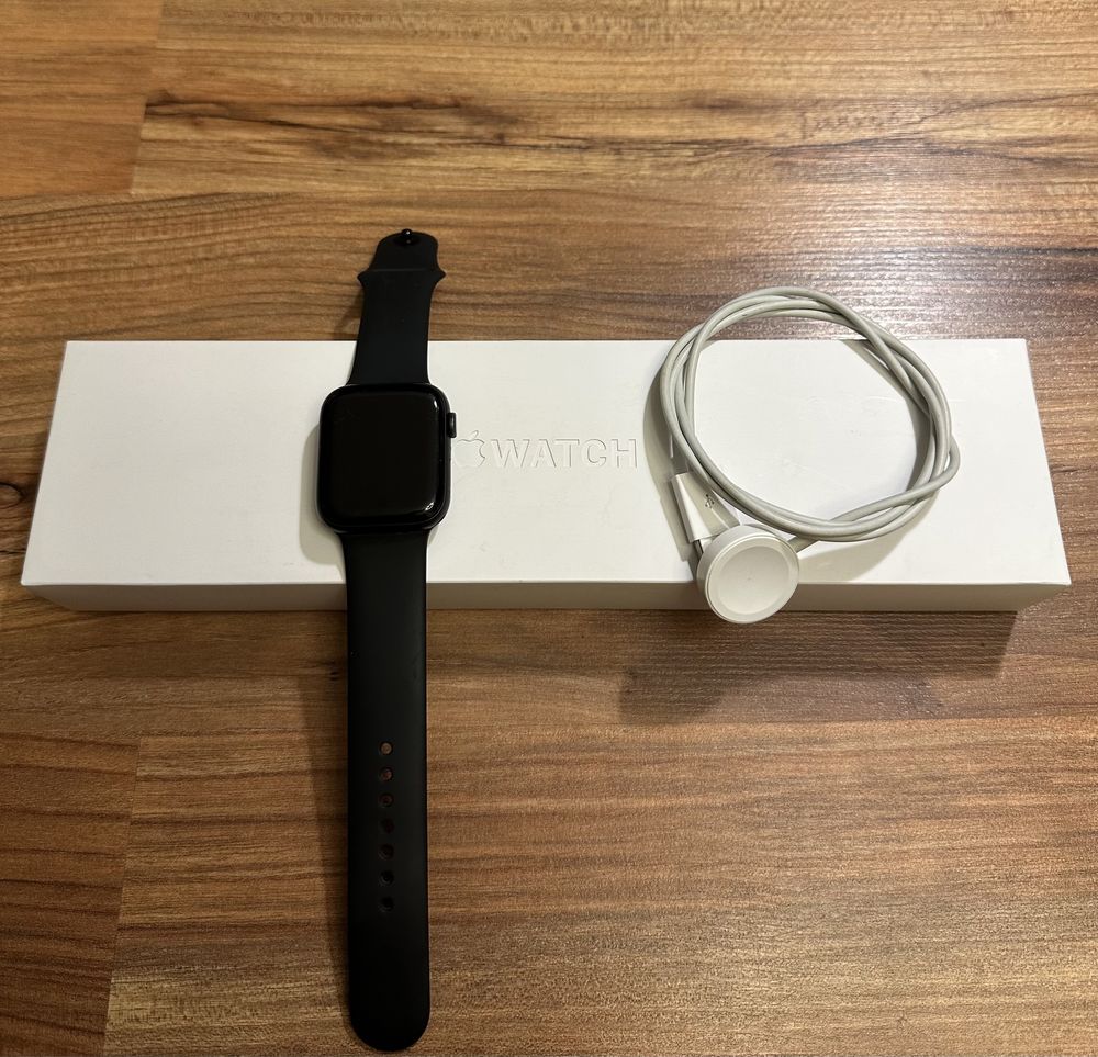 Apple watch Series 6 44mm Space Gray