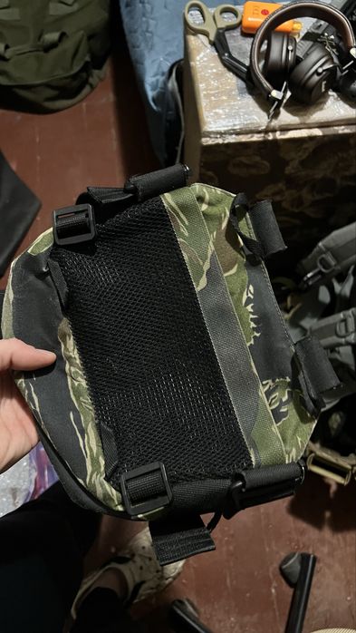 Бананка Tiger Stripe Malva