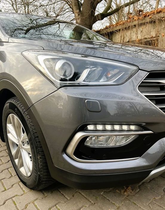 Hundai Santa Fe 2016