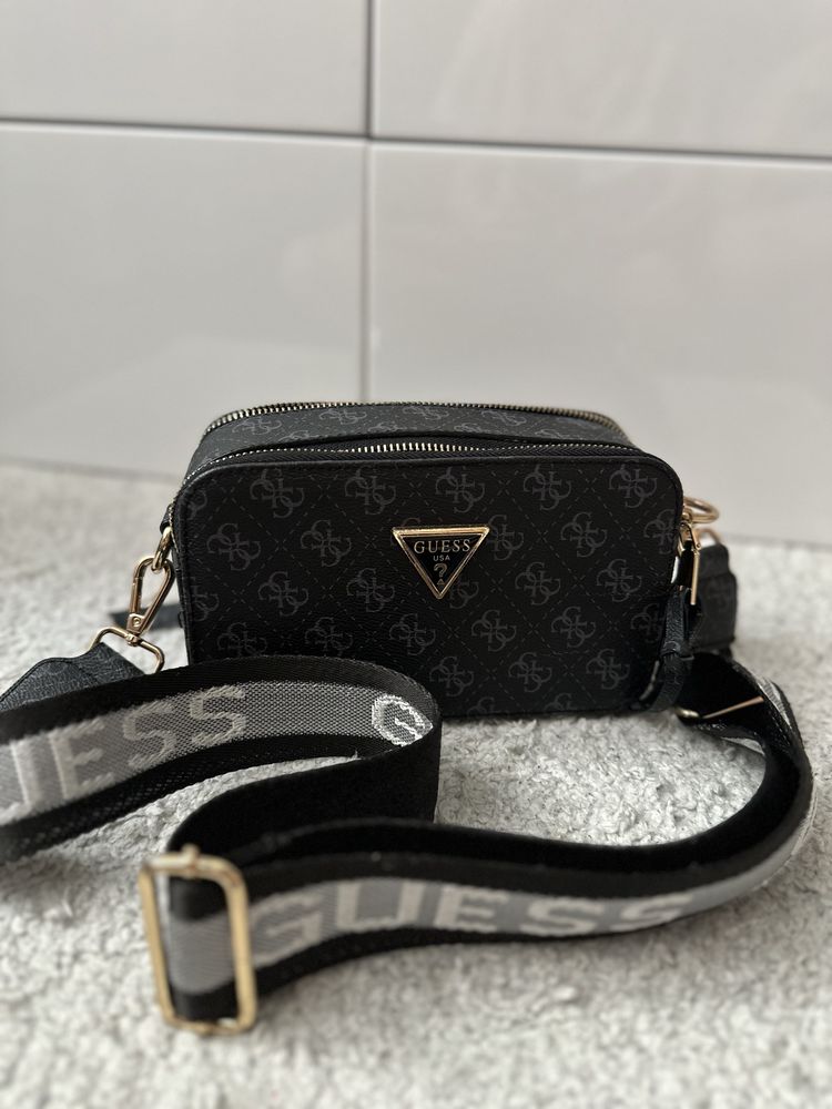 Сумка жіноча Guess