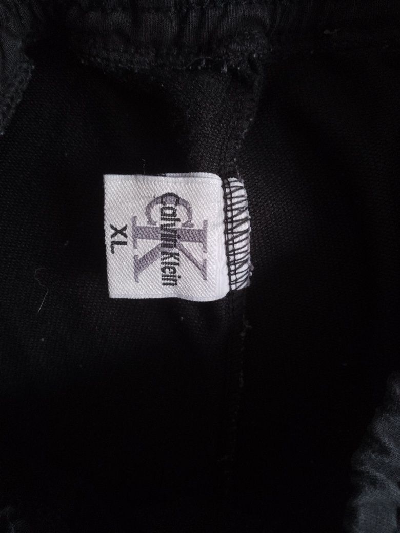 Spodenki damskie Calvin Klein małe XL