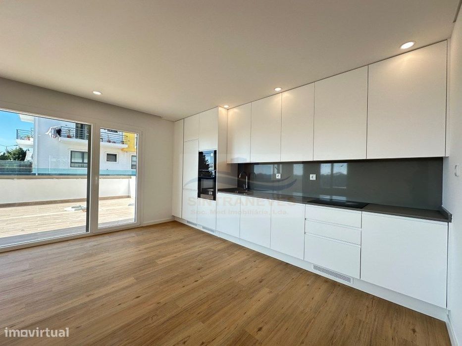 O Excecional Reencontro com o Conforto: T3 de Luxo na Quinta das Pe...