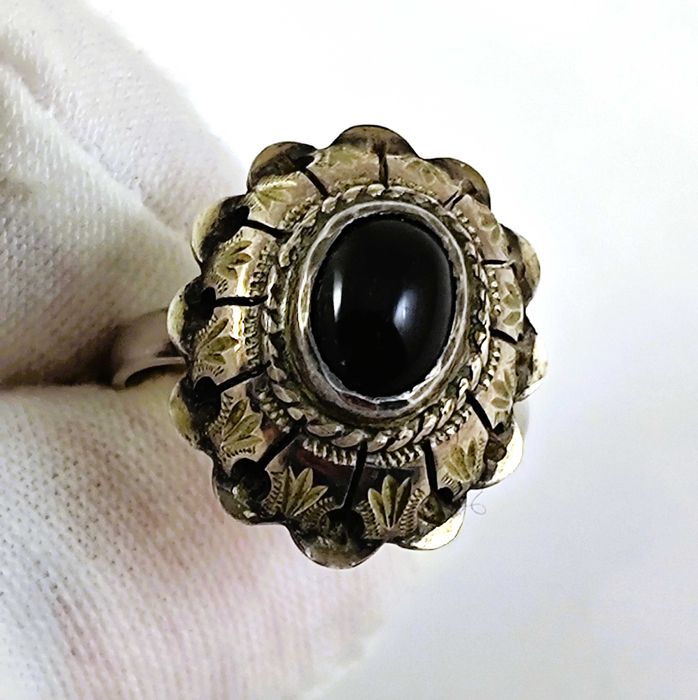 Серебряный набор с ониксом:серьги+кольцо. Сделано в СССР. 925 "Звезда"