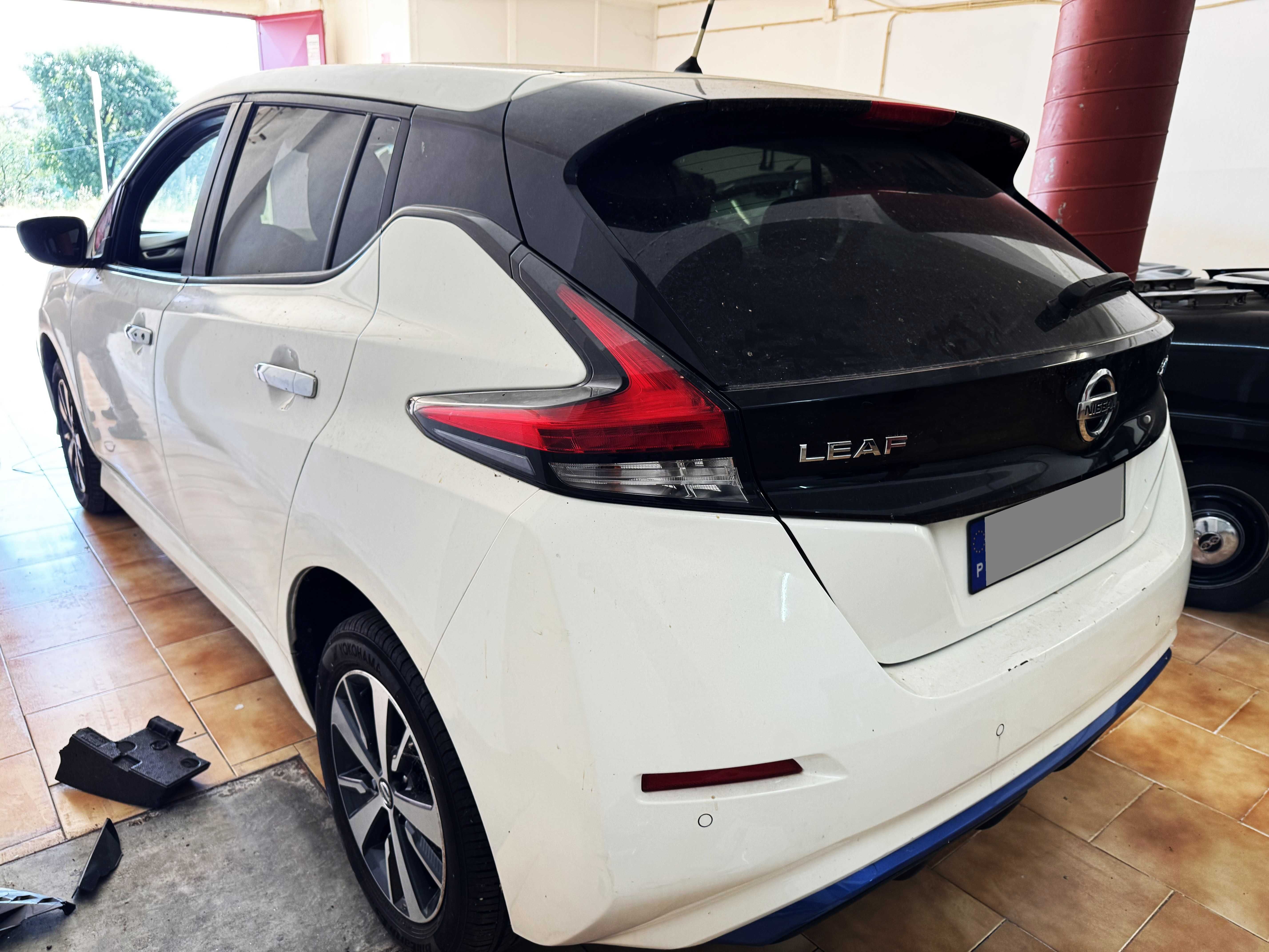 Nissan Leaf 40 Acenta 2018 (Venda de PeÇas Usadas)