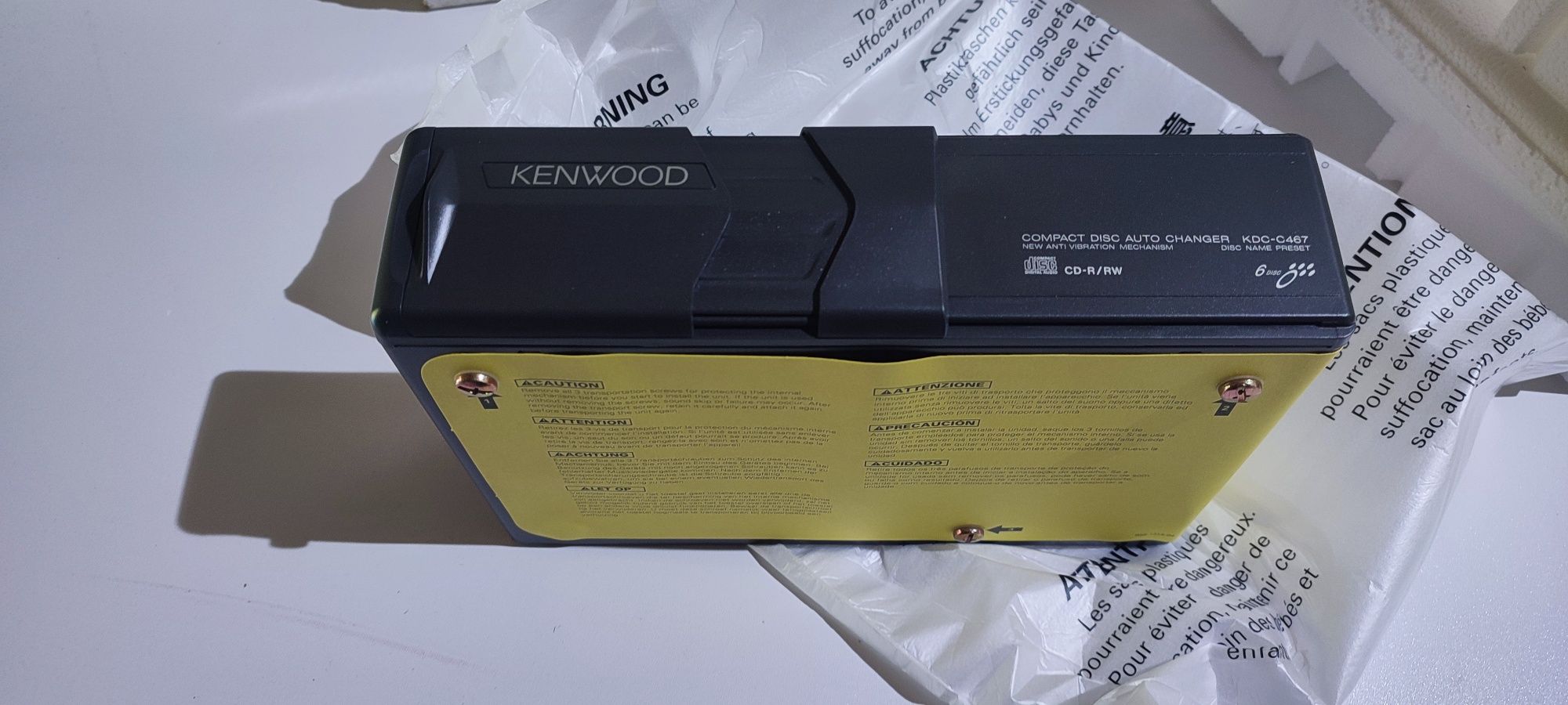 Nowa zmieniarka CD Kenwood KDC-C467