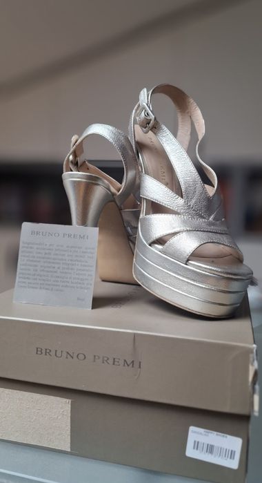 Sandálias de Festa Bruno Premi – Couro Prateado Metalizado