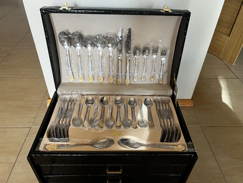 Nowy komplet stućców 72 szt