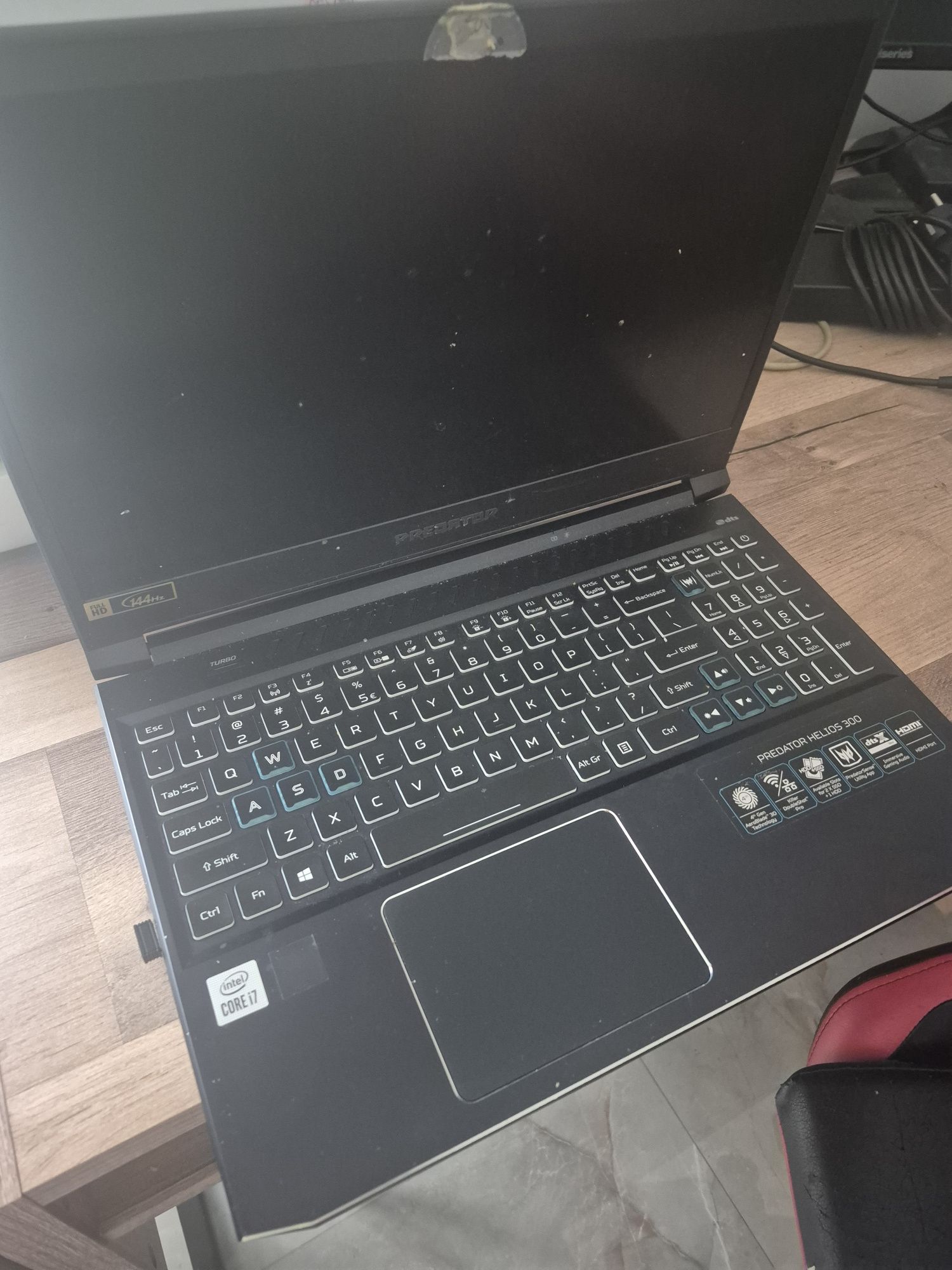 Predator Helios 300 i7 + RTX 3060 | Stan idealny |