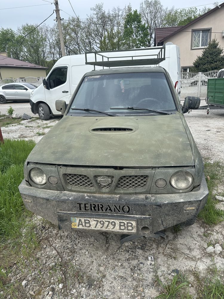 Разборка запчасти Нисссан Терано Nissan Terrano террано 2001 2002 2.4