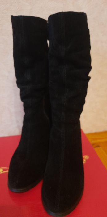 Взуття шкіряне, різне