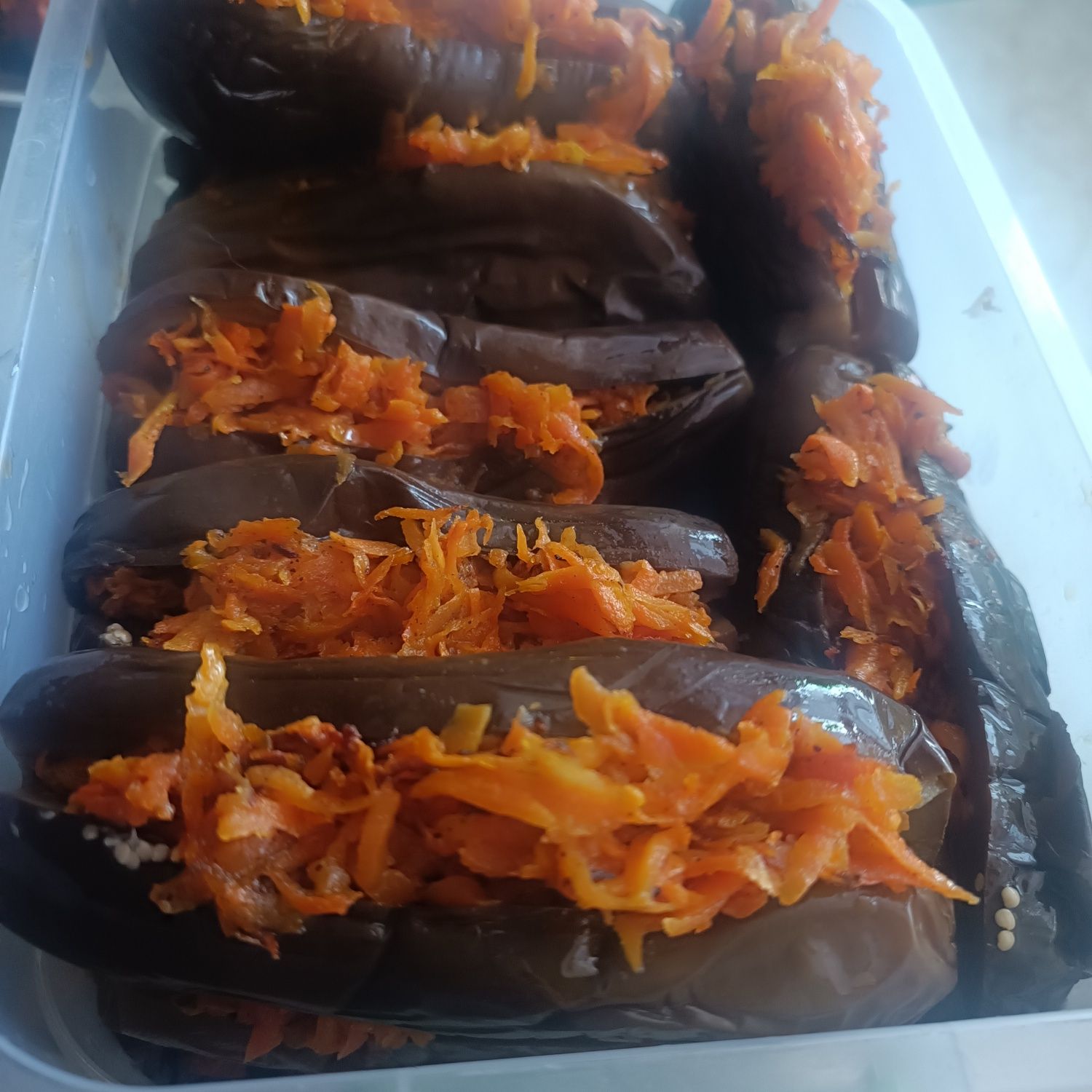Синие с морковью