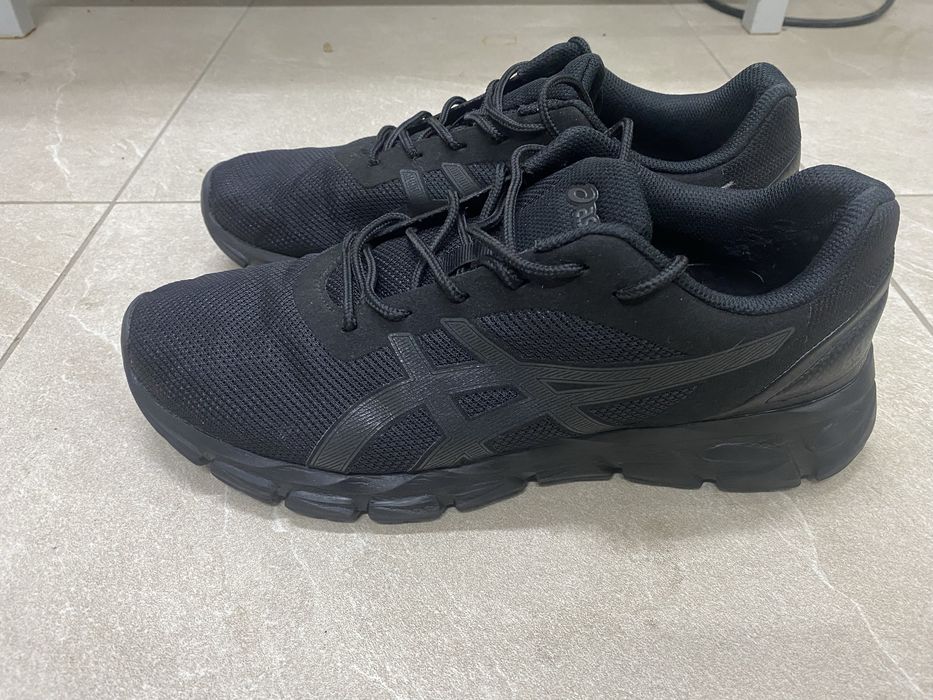 Продам чоловічі кросівки asics gel