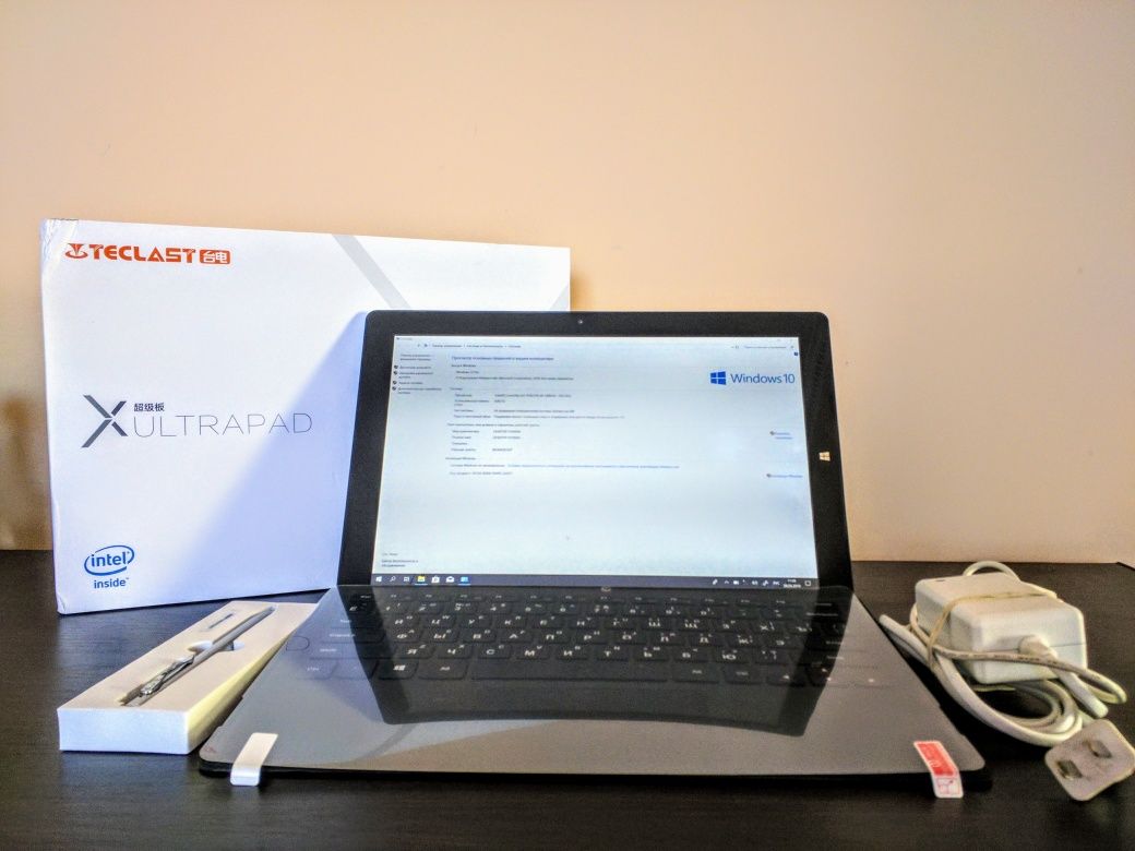 Ultrapad Teclast x5 pro. IPS, Core M3-7Y30, 8GB/256GB