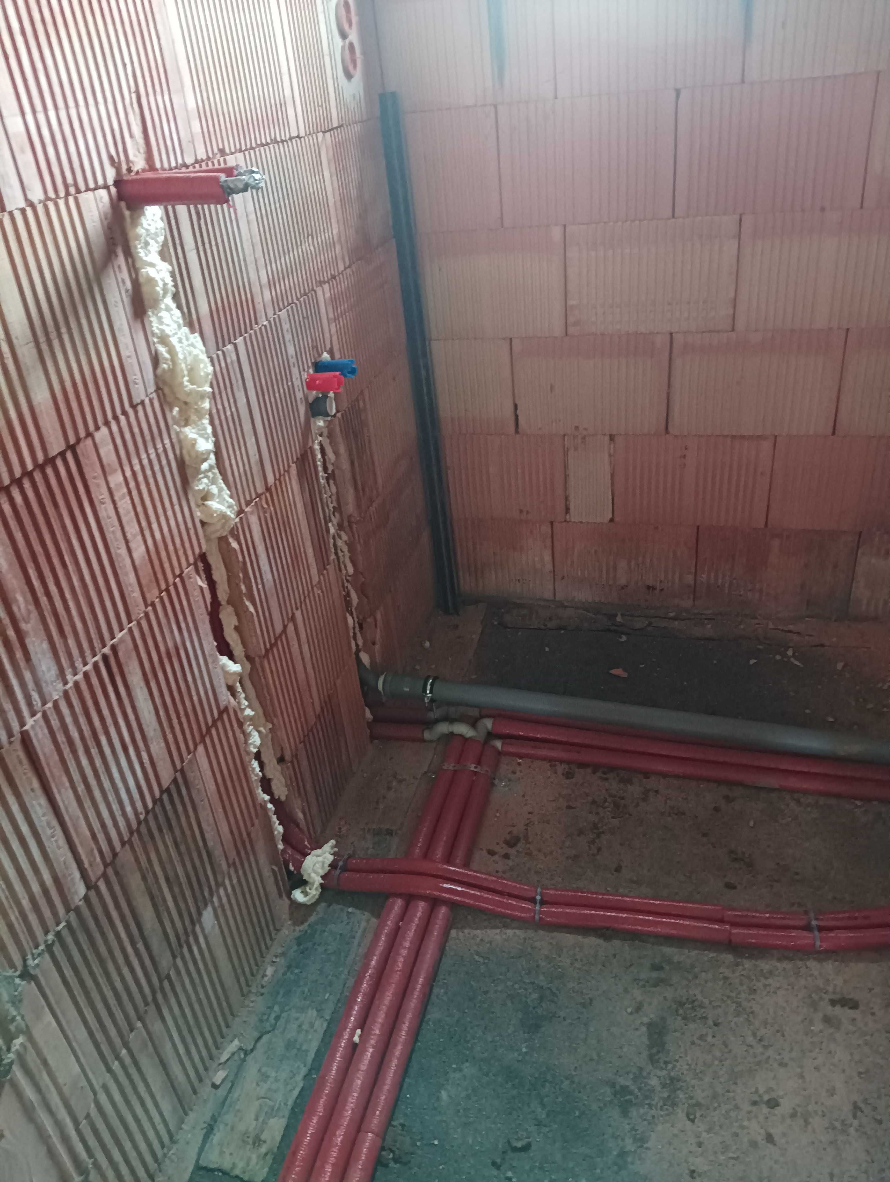 Hydraulik- instalacje sanitarne. grzewcze, gazowe, pompy ciepła