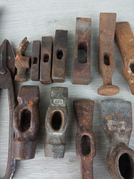 Набір слюсарного інструменту