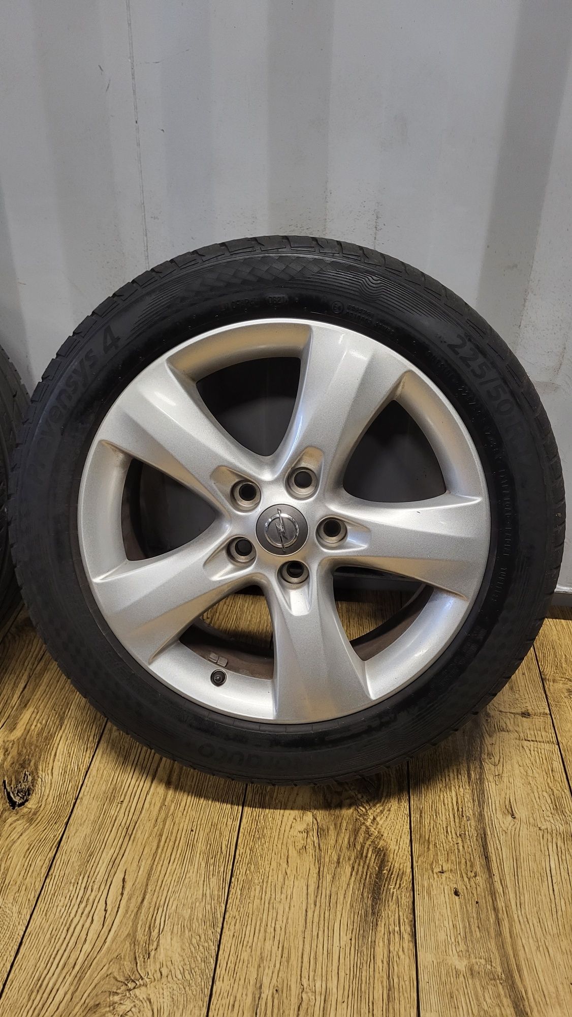 Alufelgi Opel 17" 5x115 z oponami 225/50 R17 Astra J Zafira C Insignia