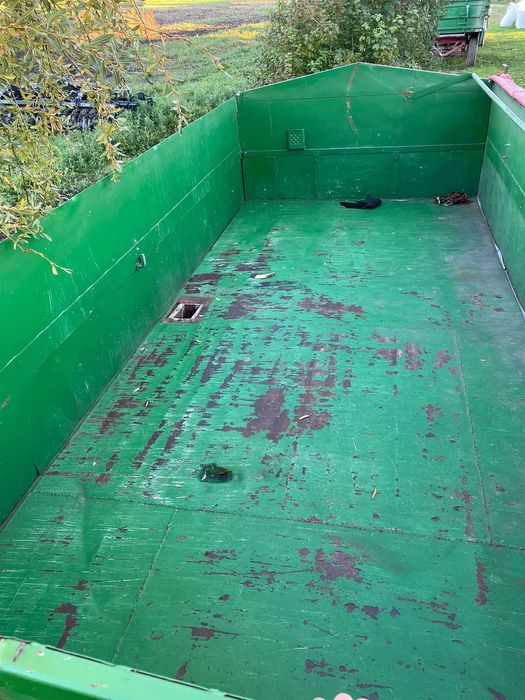 Przyczepa rolnicza HL8011 wywrotka wywrot dwustronny