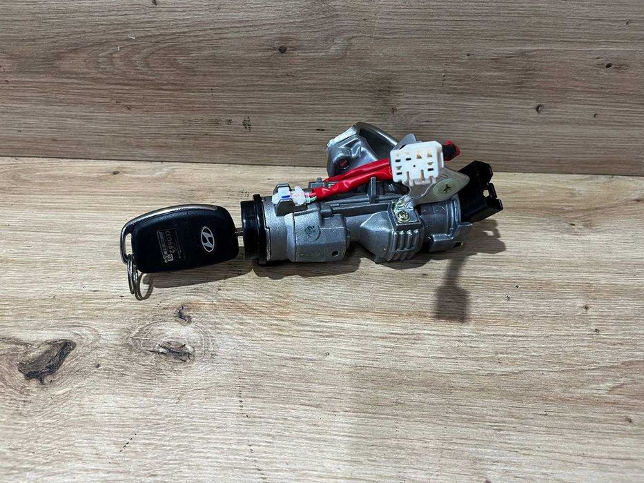 Замок зажигання зажигания запалювання Hyundai ix35 Tucson іх35 Туксон